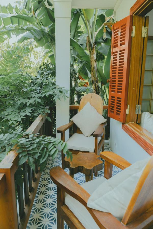 The Wooden Gate Hotel Xuan Son Bagian luar foto